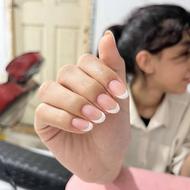 خدمات کاشت ناخن باتخفیف ویژه