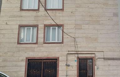 فروش طبقه همکف درمرکزشهرنمین