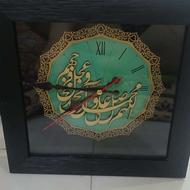 باکس و ساعت دیواری