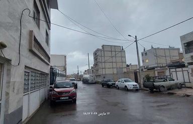 فروش فوری طبقه دوم از ساختمان دوطبقه سه خواب