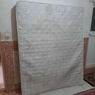 تشک تخت طبی فنری