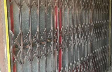 فروش مغازه در بازار اهن