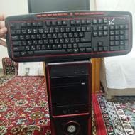 مانیتور و کیس و کیبورد کامپیوتر
