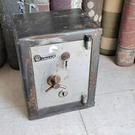گاو صندوق کاوه