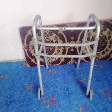 واکر تمیز و سالم