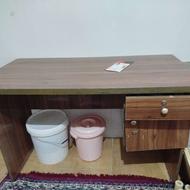 میز کامپیوتر سالم