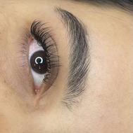 نیازمند مدل اکستنشن مژه و لیفت مژه و ابرو