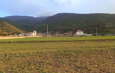 زمین در قطعات مختلف در روستای لاشک