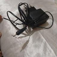 تعدادی شارژر و فندکی ماشین سالم