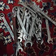 فروش مقداری لوازم یدکی