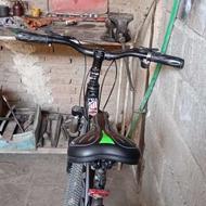 دوچرخه در حد نو