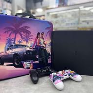 دستگاه بازی PS4 فول بازی دو دسته و دارای کیف مخصوص