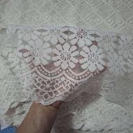 پرده 11 متر پنجره 3 متری