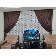 پرده همراه با دو والن