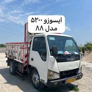 ایسوزو 5200
