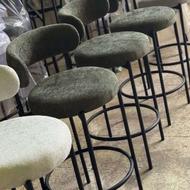 صندلی ناهارخوری و اپنی تدی