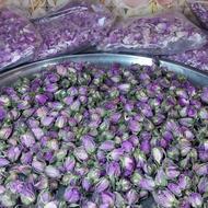 گل محمدی غنچه و گلبرگ