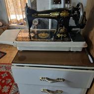 چرخ خیاطی قدیمی