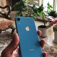ایفون XR تر و تمیز