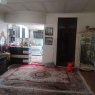 خانه بر خیابان اصمعی