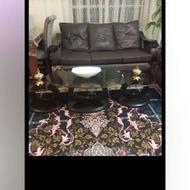 یدست مبل راحتی هفت نفره و همراه با عسلی