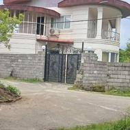 طبقه همکف حیاط دار راه جدا