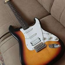 گیتار الکتریک Fender Squier Bullet Stratocaster