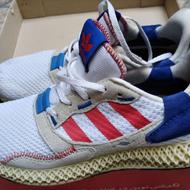 کتونی adidas