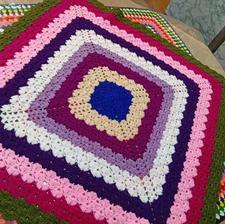رومیزی قلاب بافی