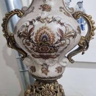 گلدان زیر خاکی