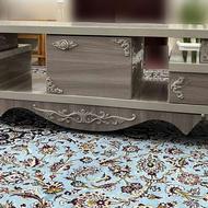 میزتیوی خیلی خوشگل وتمیزونوپایه دارمدل تاشو