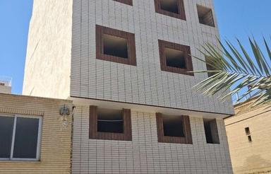 آپارتمان نیمه کاره 4 واحدی