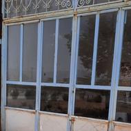 درب آهنی کار کرده در حدنو