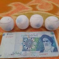 4 عدد سنگ الماس قدیمی پیدا شده بیابان