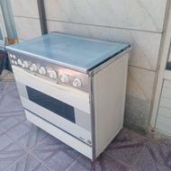 اجاق گاز فر دار