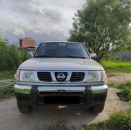 نیسان پیکاپ دوکابین