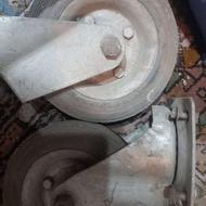 دو عدد چرخ گردون اخرش دوتومان بعداز ظهر پیام بده بعد زنگ بزن