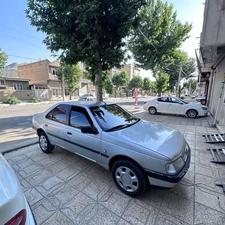 405 مدل 84 نقره‌ای