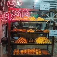 پرسنل فروش در فروشگاه