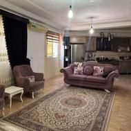 مبل پنج نفره با سه جلومبلی