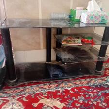 سالم بدون شکستگی میز شیشه‌ای