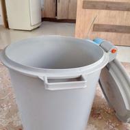 سطل بزرگ مخصوص زباله وغیره