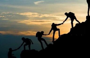 به دفتر یا مغازه 12 متری جهت کار داوری وکالت