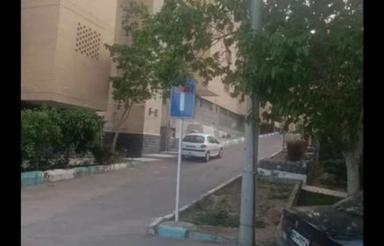 فروش آپارتمان مجتمع زیتون چشمه توتی با راهرو اختصاصی تک واحد