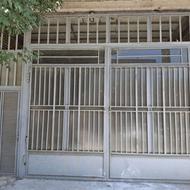 درب پارکینگ و ورودی آهنی