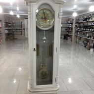 ساعت ایستاده سفید چوبی