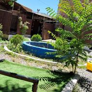 خواهان یک نفر برای کافه