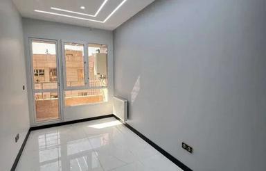فروش آپارتمان 70 متر در فاز 1