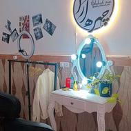 به یک نفر مژه کار و بافتکار نیازمندیم