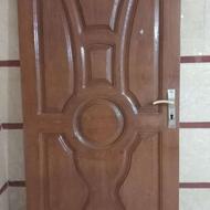 درب ورودی آپارتمان